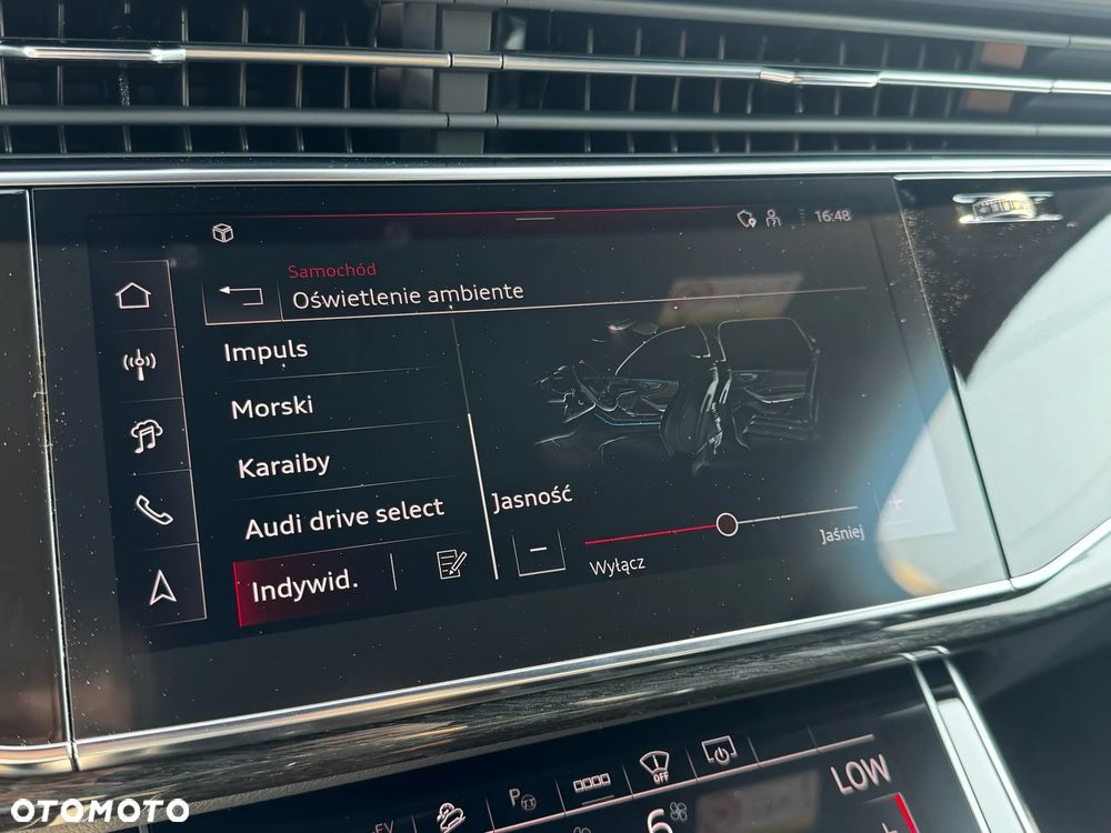 Audi Q7 TFSI e PHEV 290 kW Quattro S Line Tiptr - 24