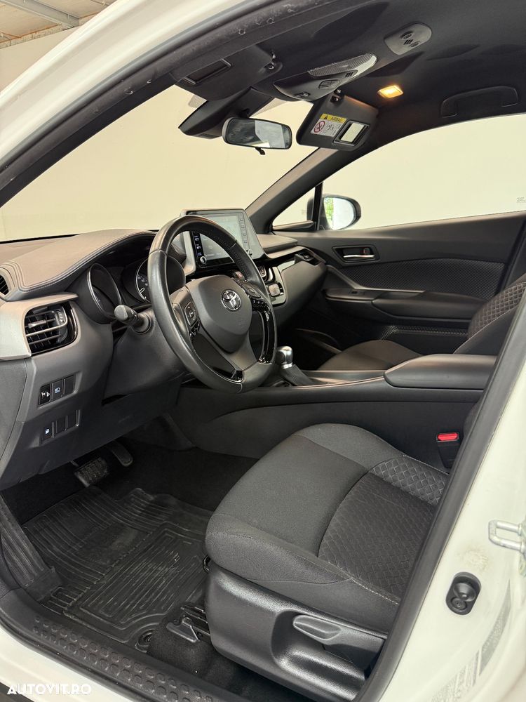 Toyota C-HR - 18