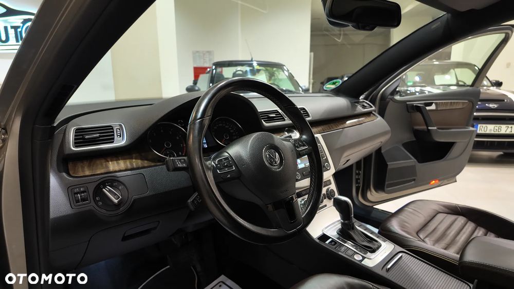 Volkswagen Passat 3.6 V6 4Motion DSG Exclusive - 35