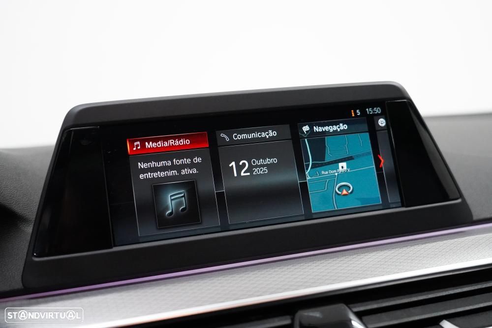 BMW 520 d Pack M Auto - 12