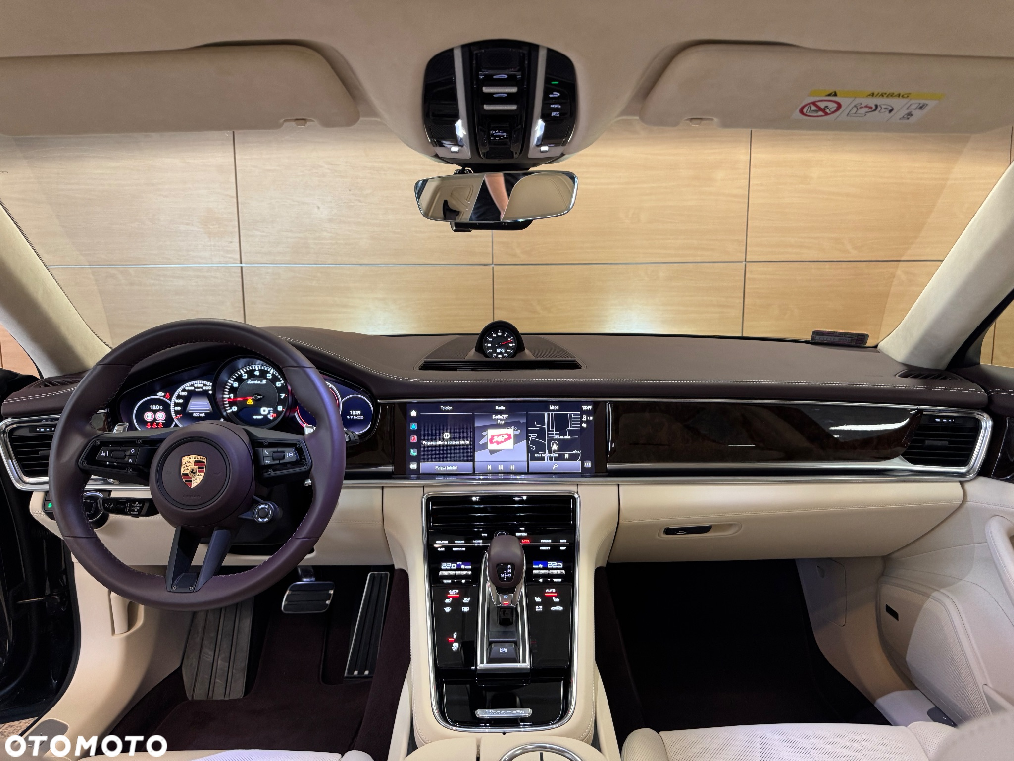 Porsche Panamera Turbo S Sport Turismo - 22
