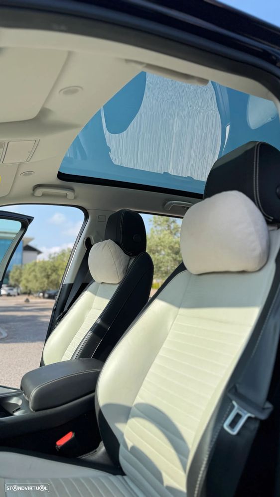 Land Rover Discovery Sport - 24