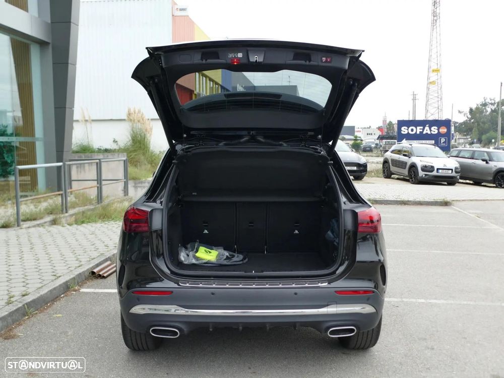 Mercedes-Benz GLA 250 e AMG Line - 16