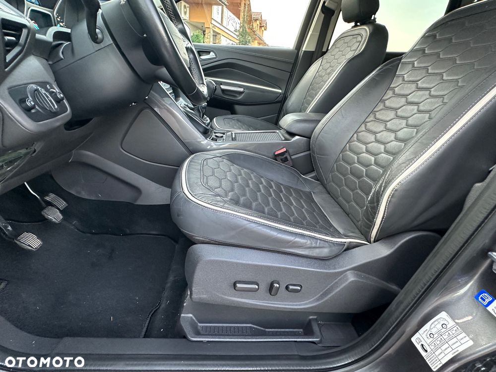Ford Kuga Vignale 2.0 TDCi AWD - 24