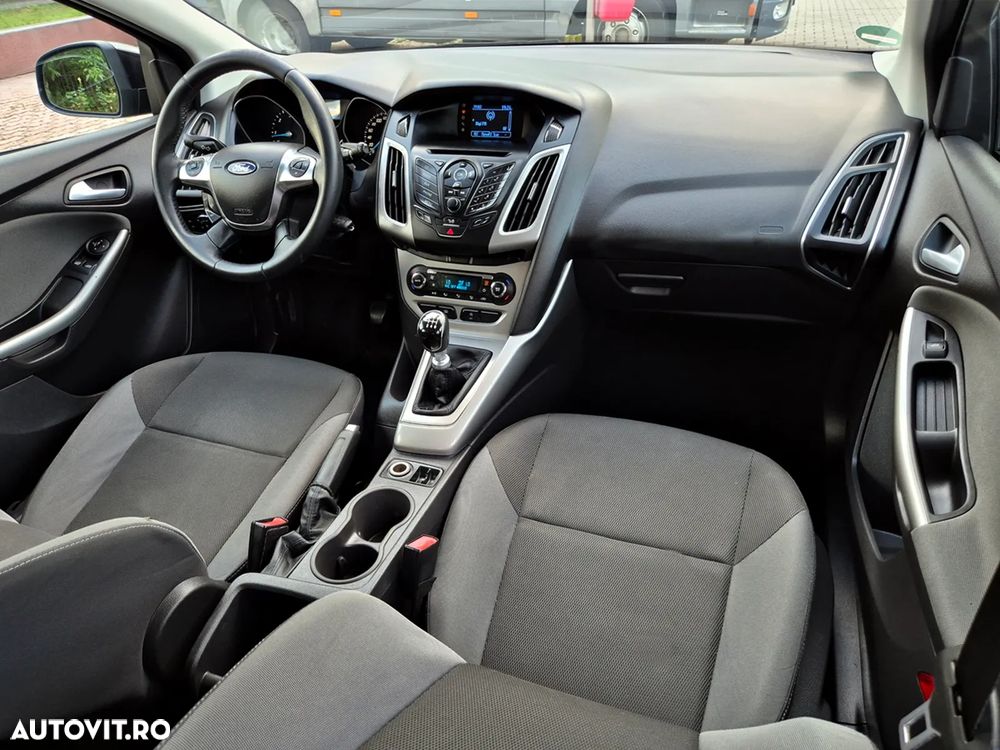 Ford Focus - 5