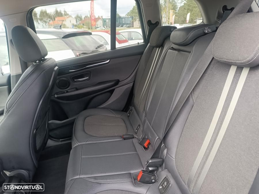 BMW 216 Gran Tourer d 7L - 8
