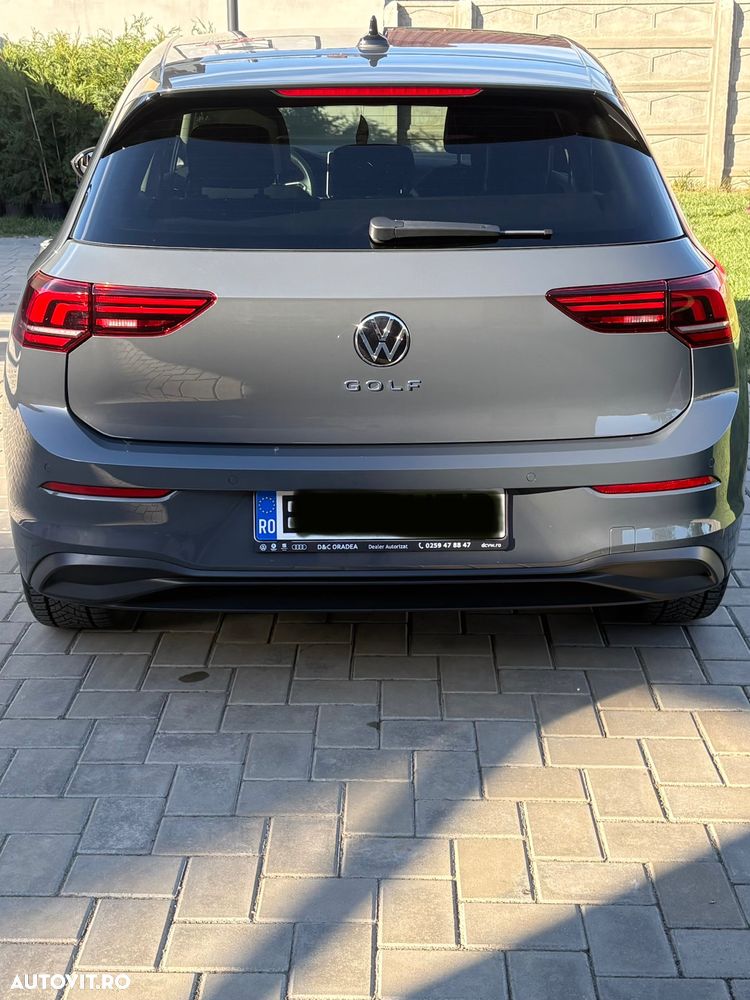 Volkswagen Golf 1.5 TSI Life - 24
