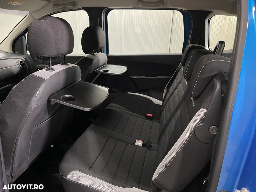 Dacia Lodgy 1.5 Blue dCi Stepway - 13