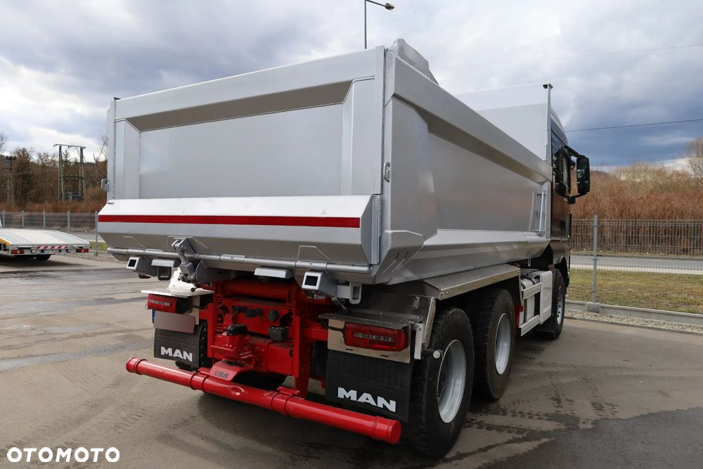 MAN TGX - 23