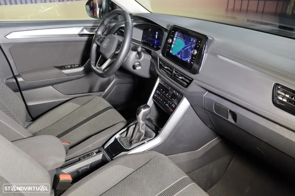 VW T-Roc 1.5 TSI Life DSG - 16