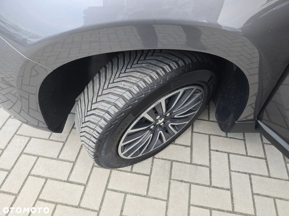 Peugeot 2008 - 17