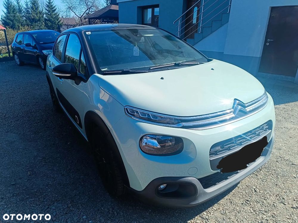 Citroën C3 1.2 PureTech Exclusive - 1
