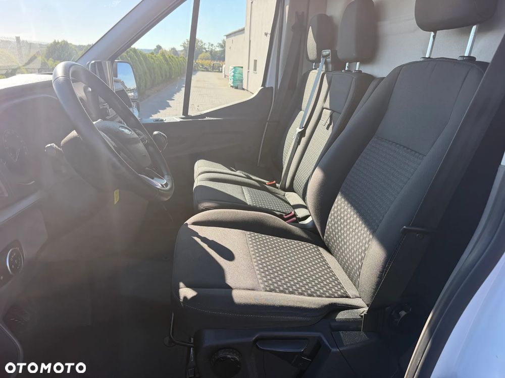 Ford TRANSIT - 13