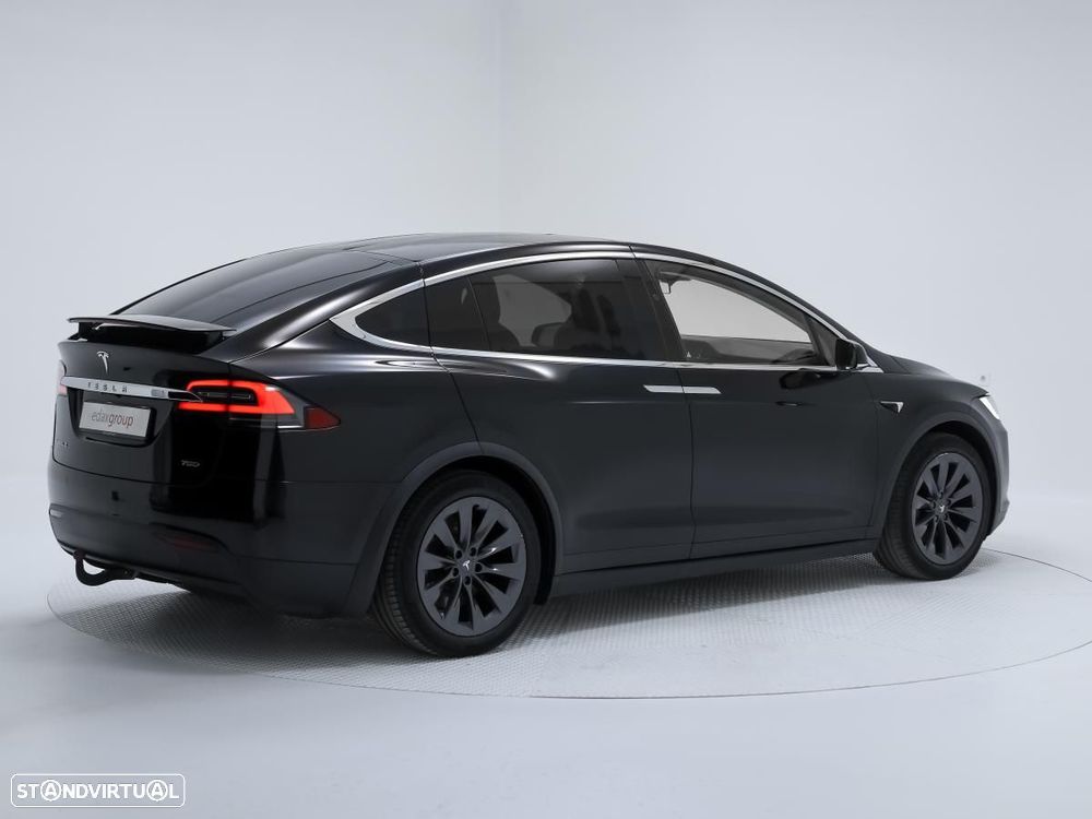 Tesla Model X 75D AWD - 3