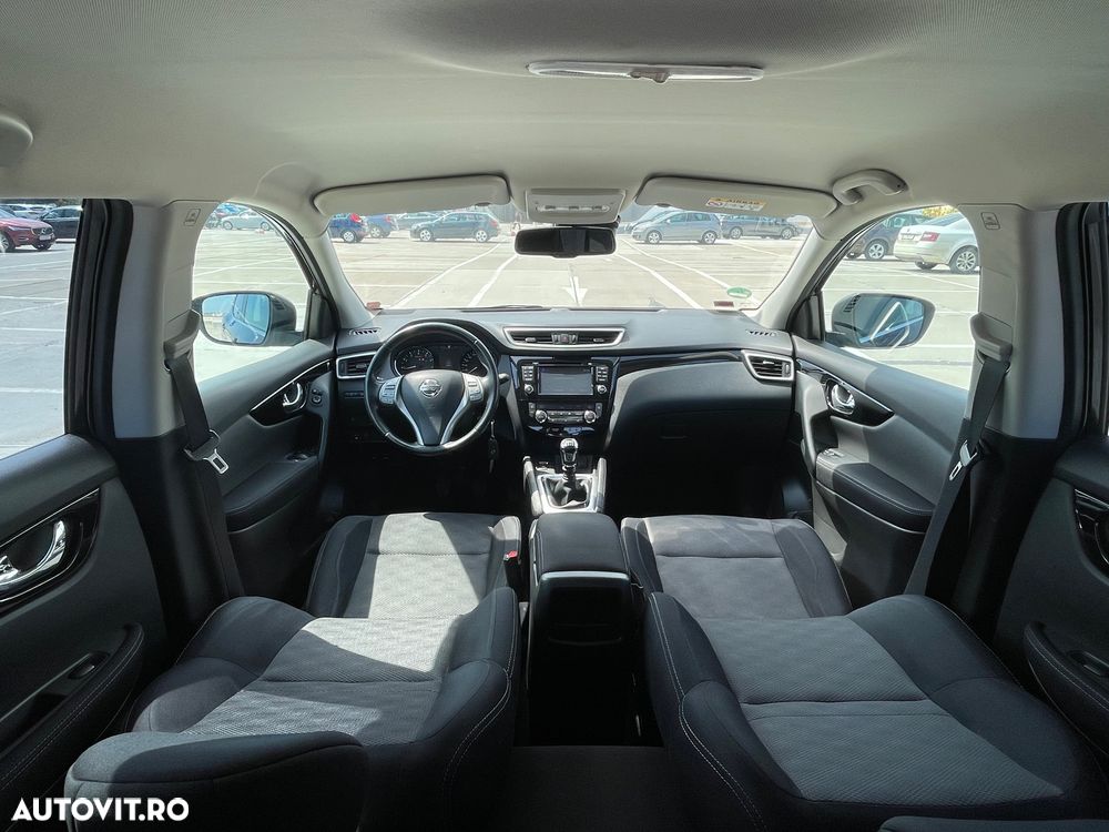 Nissan Qashqai 1.2 DIG-T ACENTA - 8