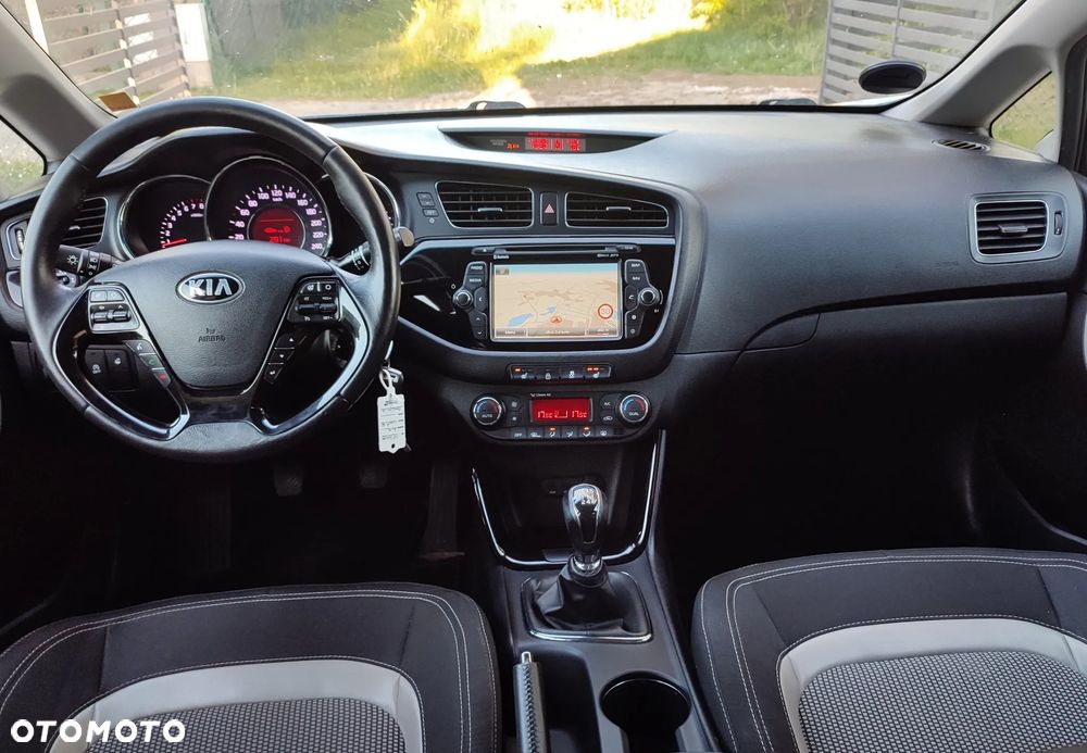 Kia Ceed 1.6 GDI L Business Line - 6