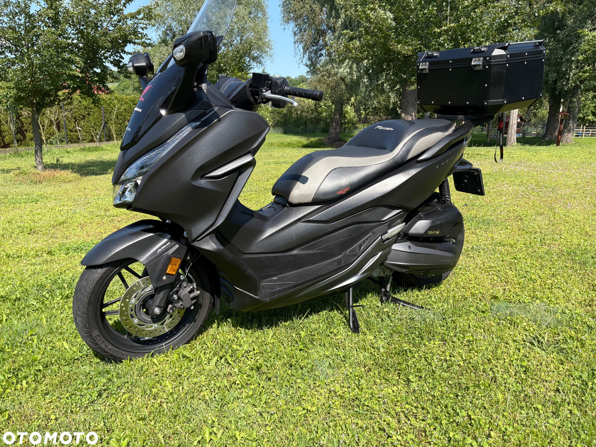 Honda NSS - 9