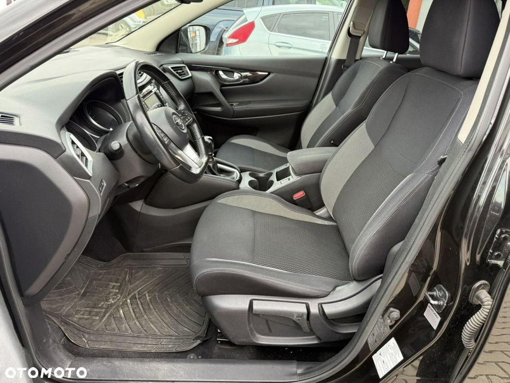 Nissan Qashqai 1.5 dCi Visia - 22