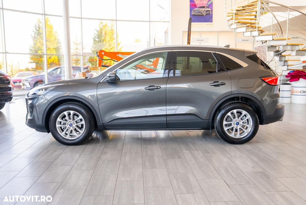 Ford Kuga - 10