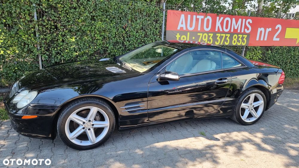 Mercedes-Benz SL - 24
