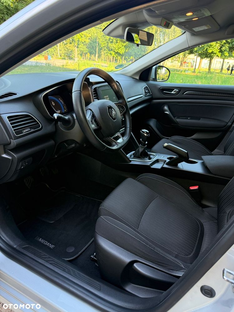 Renault Megane 1.2 Energy TCe Zen - 17