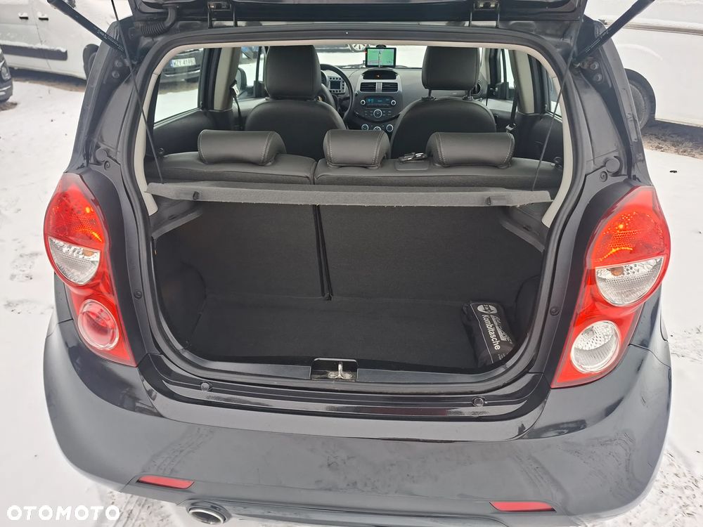 Chevrolet Spark 1.0 - 14