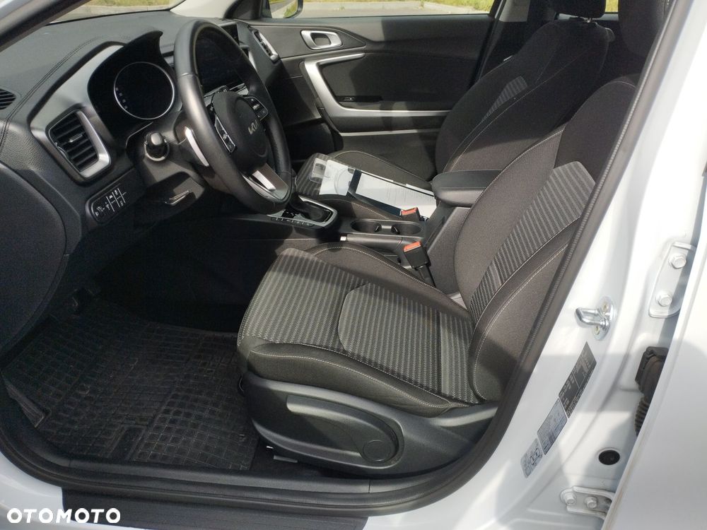 Kia Ceed 1.5 T-GDI M DCT - 22