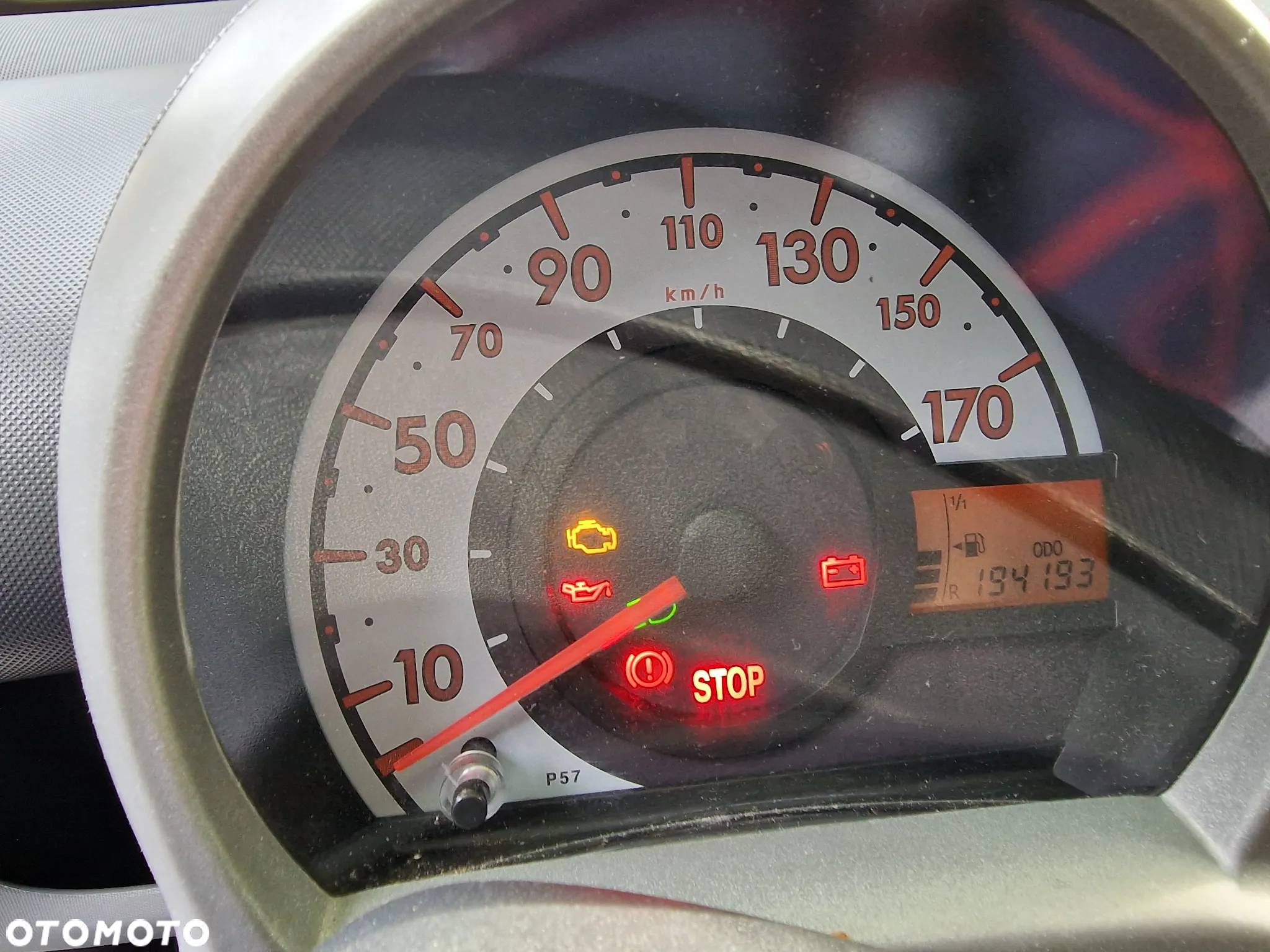 Peugeot 107 1.0 Happy - 15