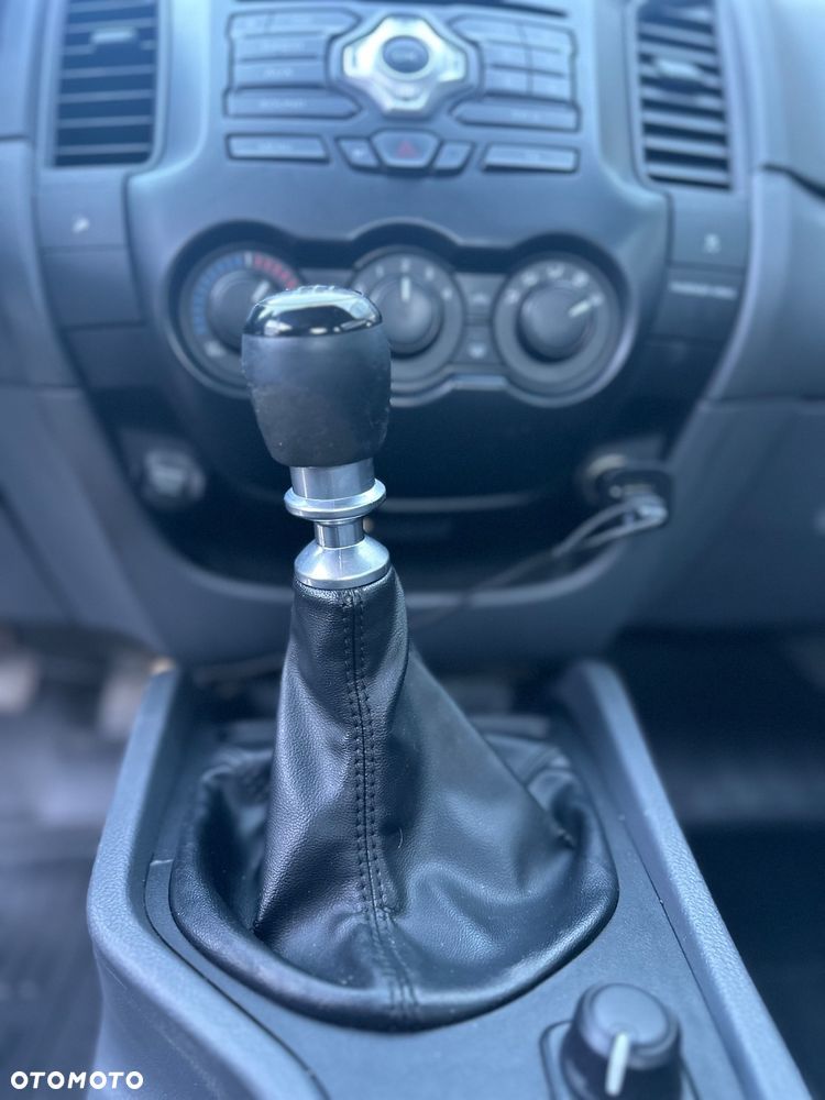 Ford Ranger 2.2 TDCi 4x4 DC XL - 11