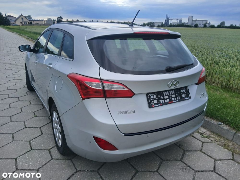Hyundai i30 1.6 Comfort - 7