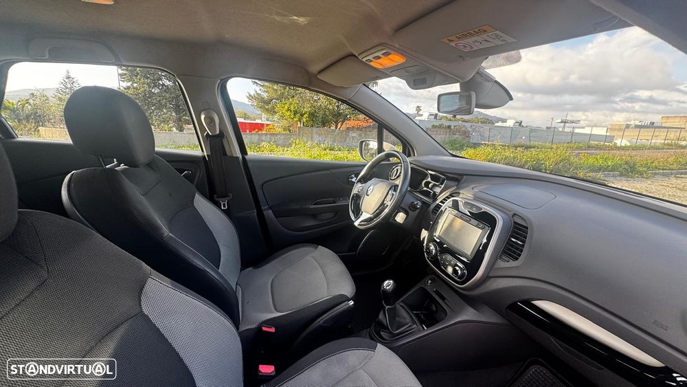 Renault Captur 1.5 dCi - 11