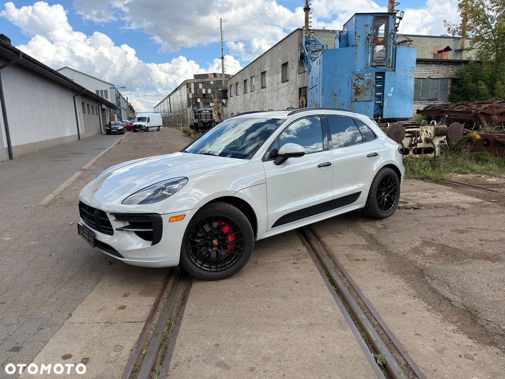 Porsche Macan GTS - 17