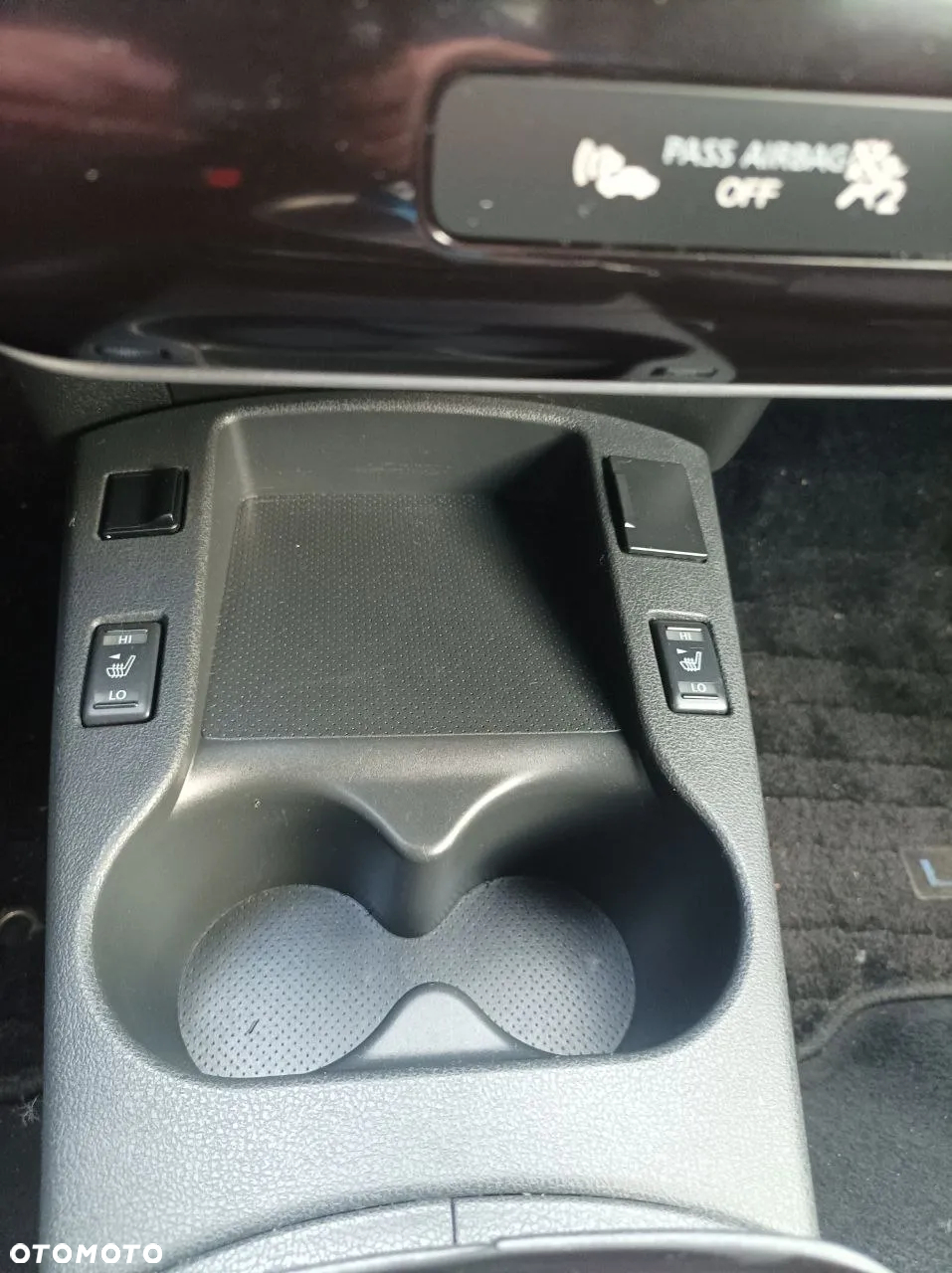 Nissan Leaf - 12