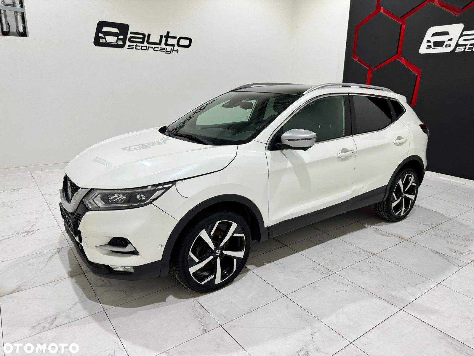 Nissan Qashqai - 4
