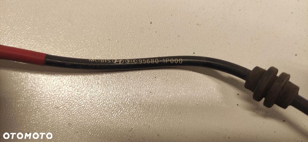 CZUJNIK ABS PRAWY PRZEDNI KIA VENGA HYUNDAI IX20 95680-1P000 09-17 - 2