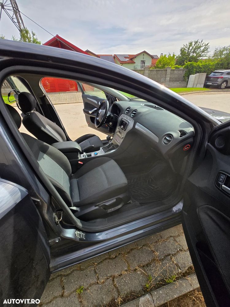 Ford Mondeo 2.0 TDCi Trend - 11