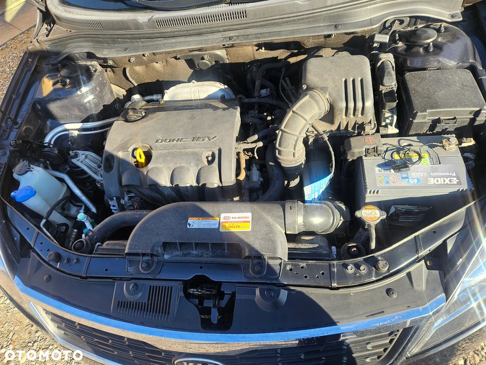 Kia Ceed 1.4 CVVT Spirit - 10