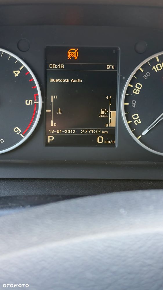 Land Rover Discovery 3.0 SD V6 HSE - 22