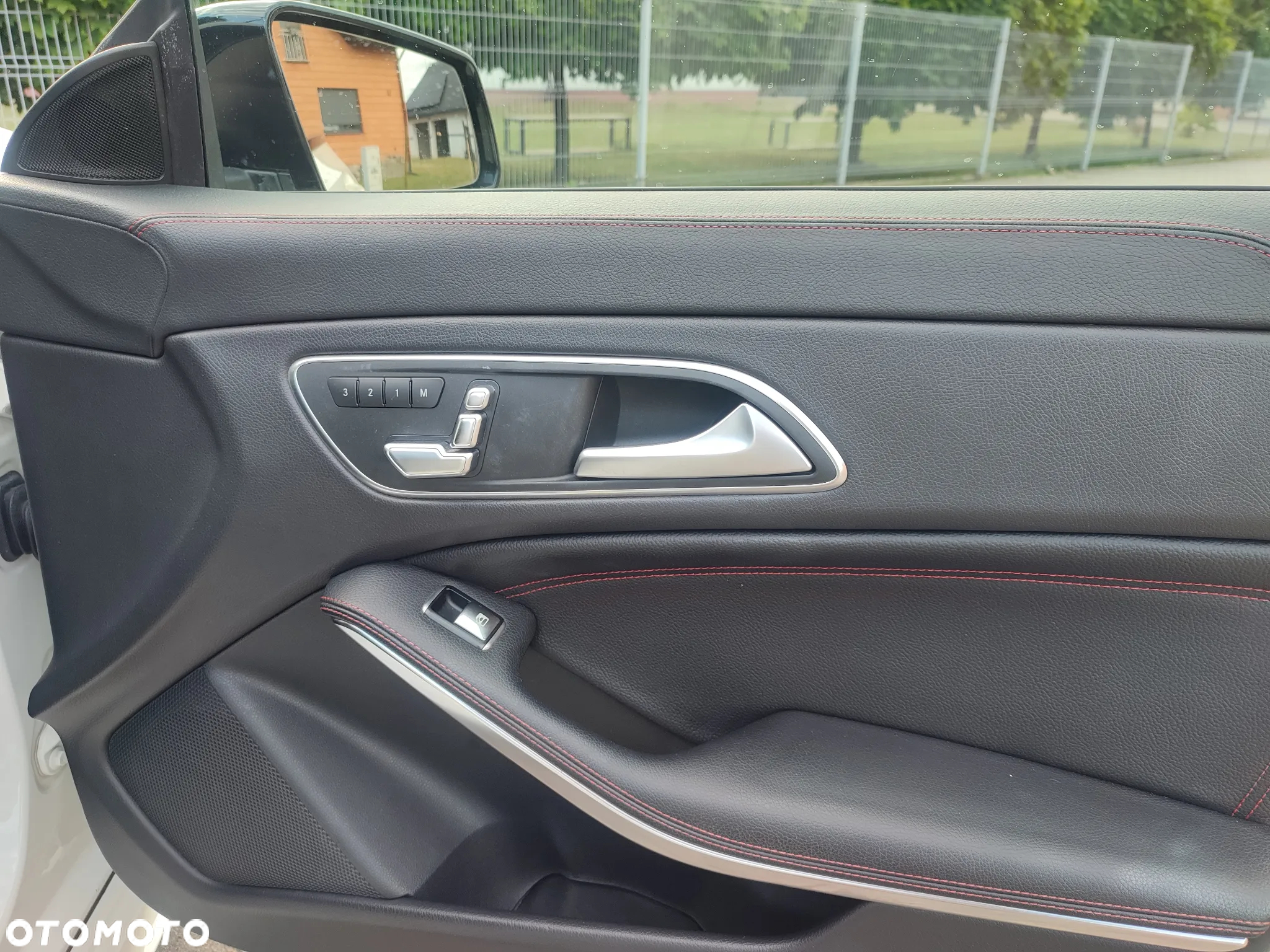 Mercedes-Benz CLA 220 d 7G-DCT AMG Line - 28