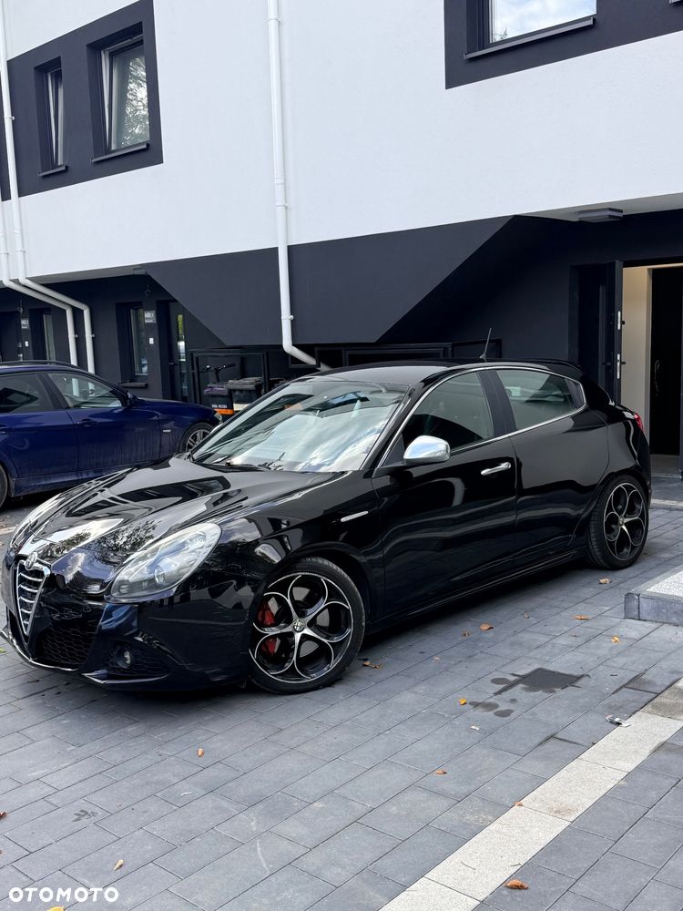 Alfa Romeo Giulietta - 2