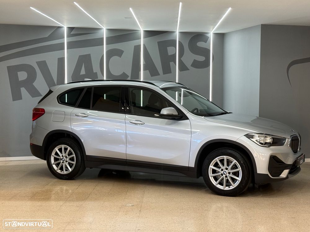 BMW X1 16 d sDrive Auto Line Sport - 5
