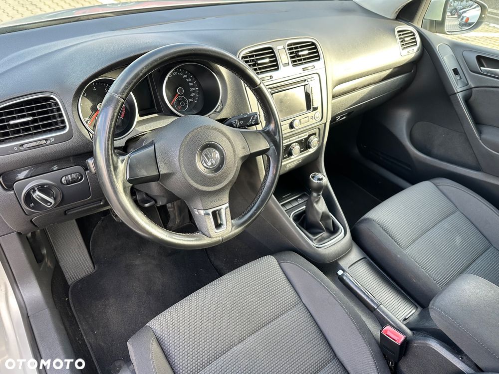 Volkswagen Golf VI 1.6 Comfortline - 12