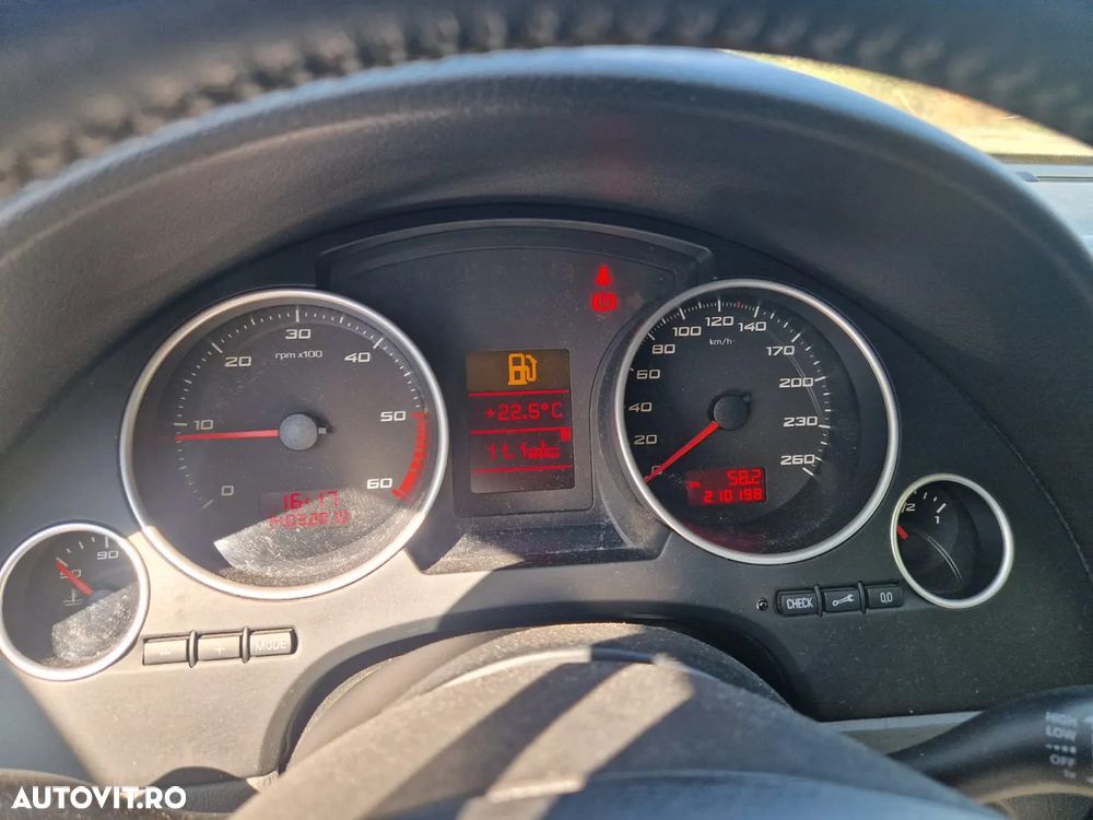Seat Exeo 2.0 TDI 120 CP Style - 6