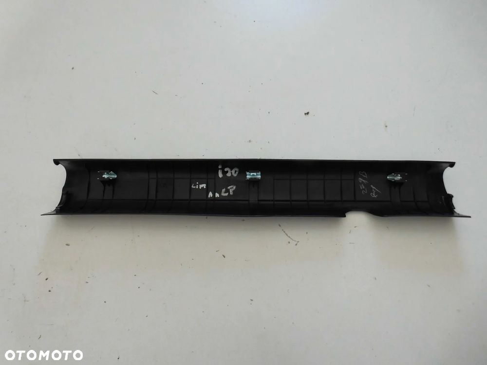 LISTWA OSŁONA PROGU HYUNDAI I20 LIFT 5 DRZWI LEWA PRZEDNIA - 5