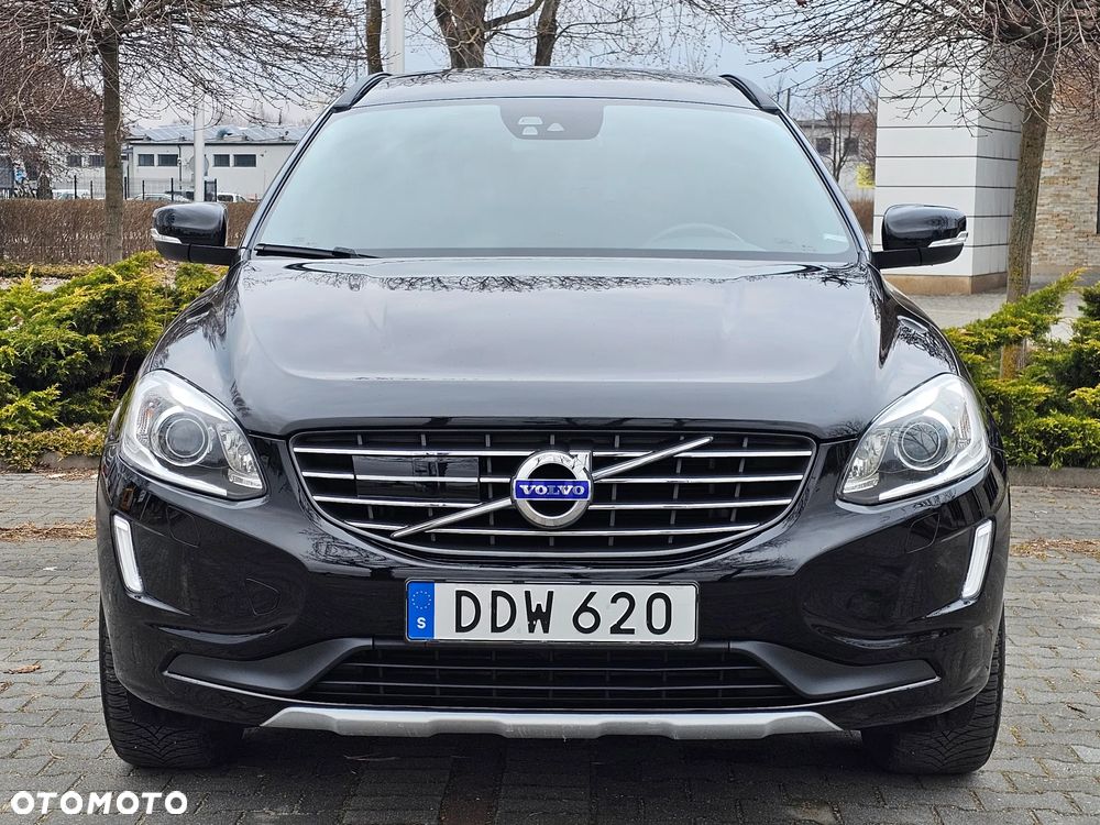 Volvo XC 60 D4 Momentum - 4