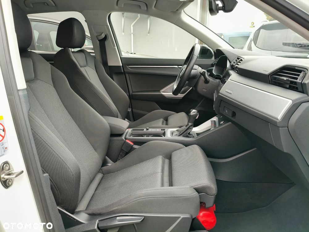 Audi Q3 40 TFSI Quattro S tronic - 32