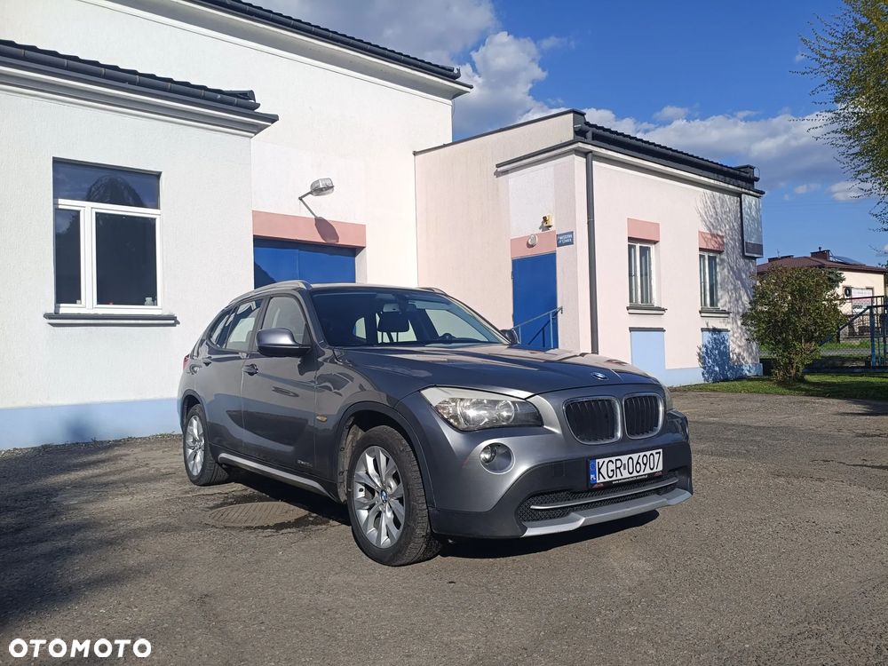 BMW X1 sDrive18d xLine - 1