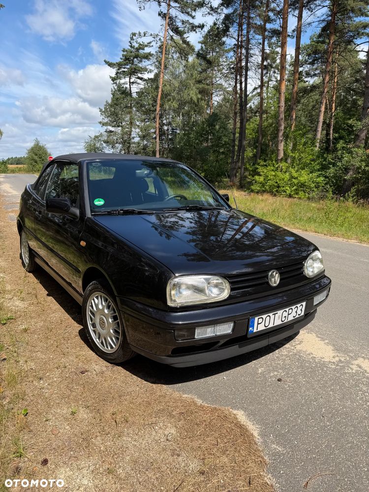 Volkswagen Golf Cabrio - 9