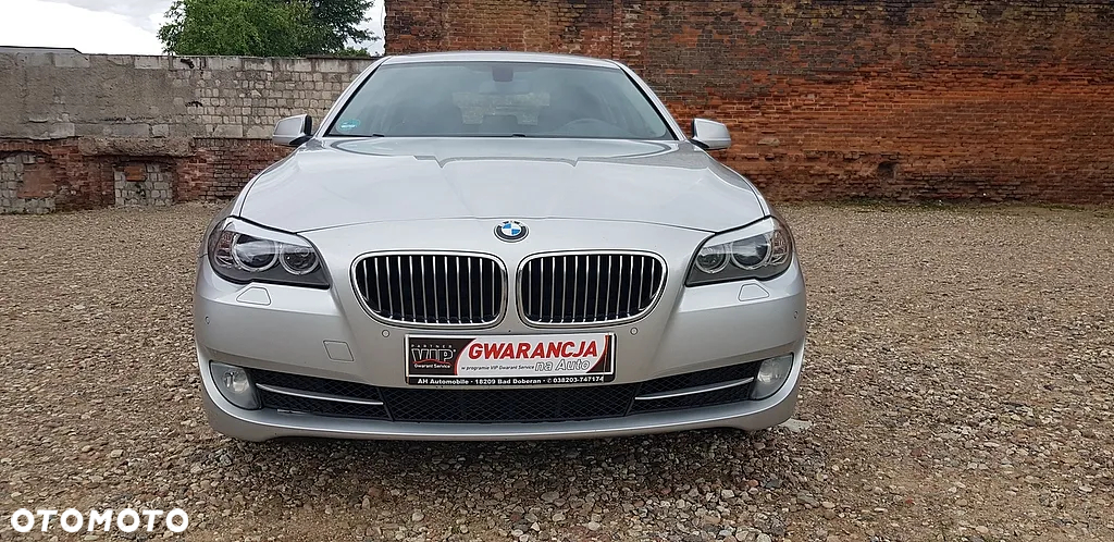 BMW Seria 5 520d Touring Sport-Aut - 2