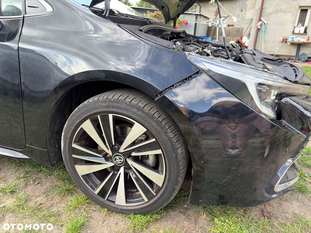 Toyota Corolla 2.0 Hybrid Style - 26